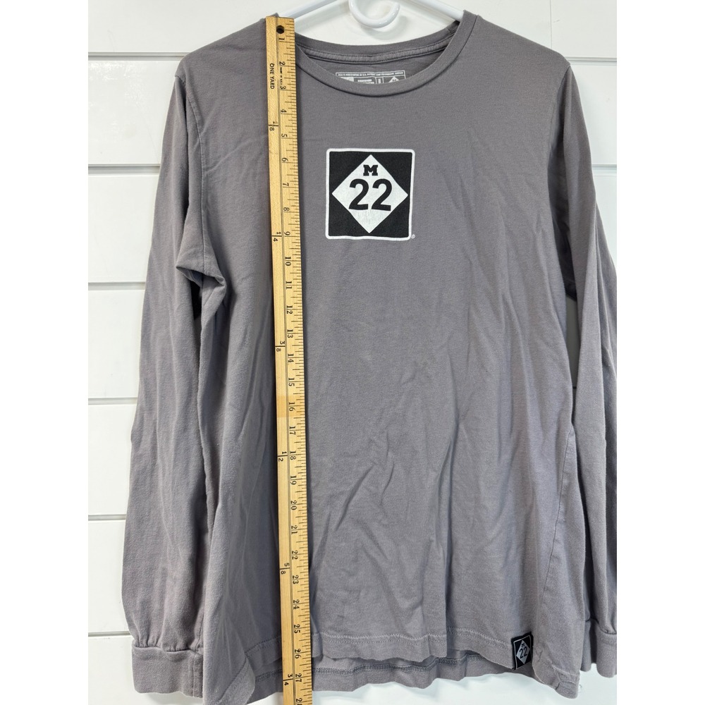 M22 Michigan Highway Graphic Long Sleeve T-Shirt Gray Mens Medium - Picture 2 of 6